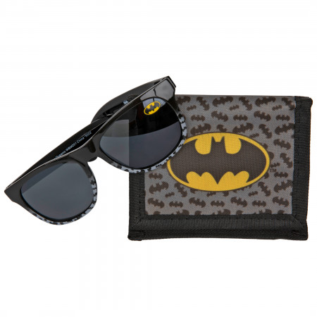 DC Comics Batman Bat Symbol Classic Kids Wallet and Sunglass Set